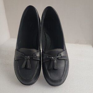 Clarks, Ashland women’s wedge bubble, loafer shoes